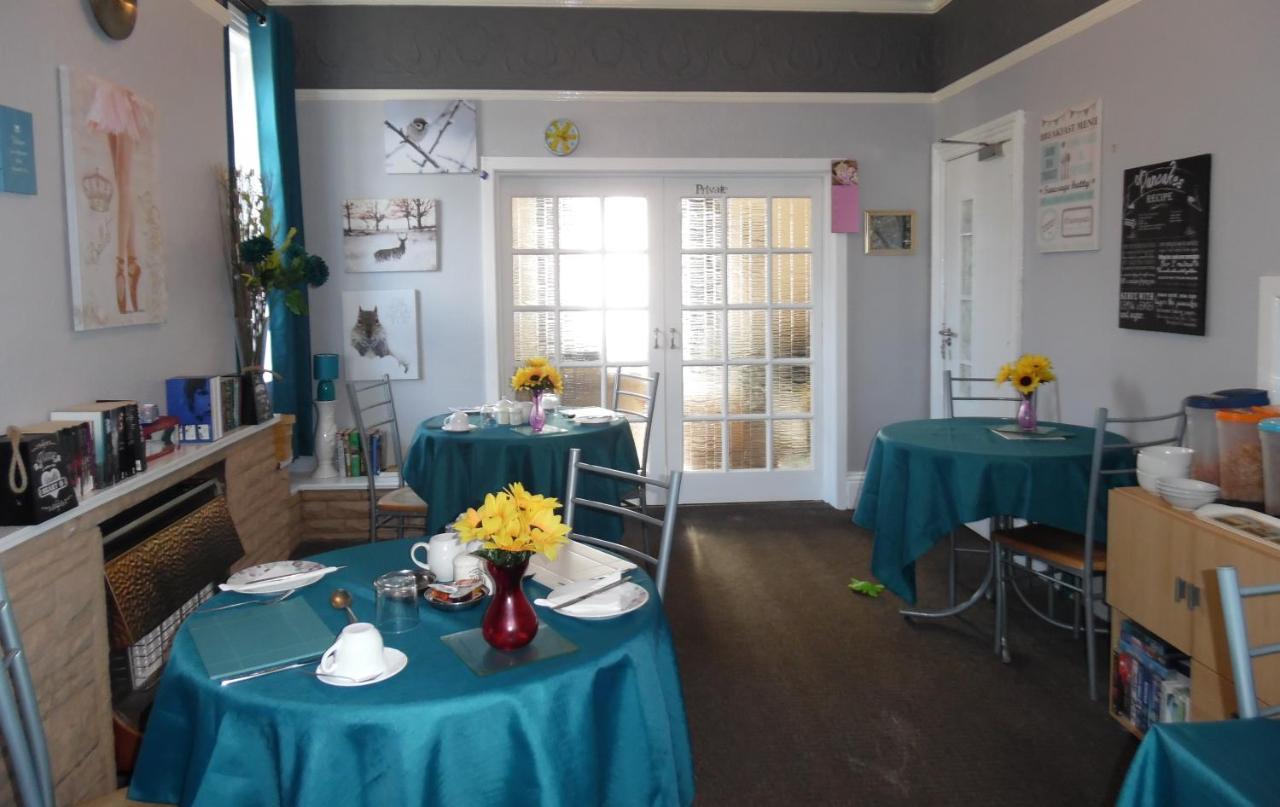 Kirk Lea Bed and Breakfast Halifax Buitenkant foto