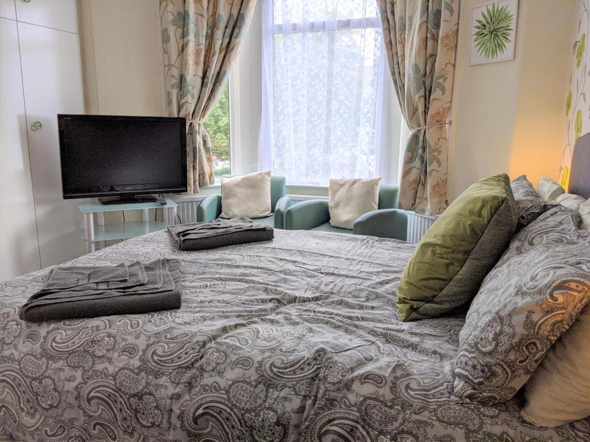 Kirk Lea Bed and Breakfast Halifax Buitenkant foto